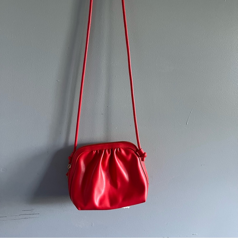 Handbag - Picture 2 of 8